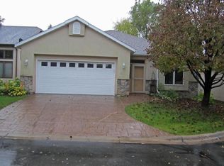 33 Portage Trl, Sauk Rapids, MN 56379
