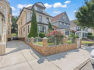 350 77th St, Brooklyn, NY 11209