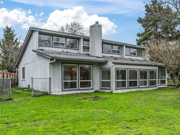 1614 SE 156th Ave, Vancouver, WA 98683