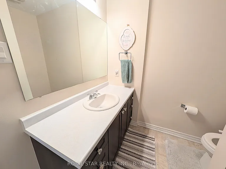 544 Roundleaf Way — Photo 13