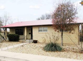 212 Floyd Golden Cir, Portales, NM 88130