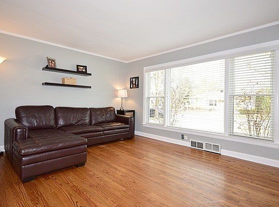 3rd image of 1428 Kemman Ave