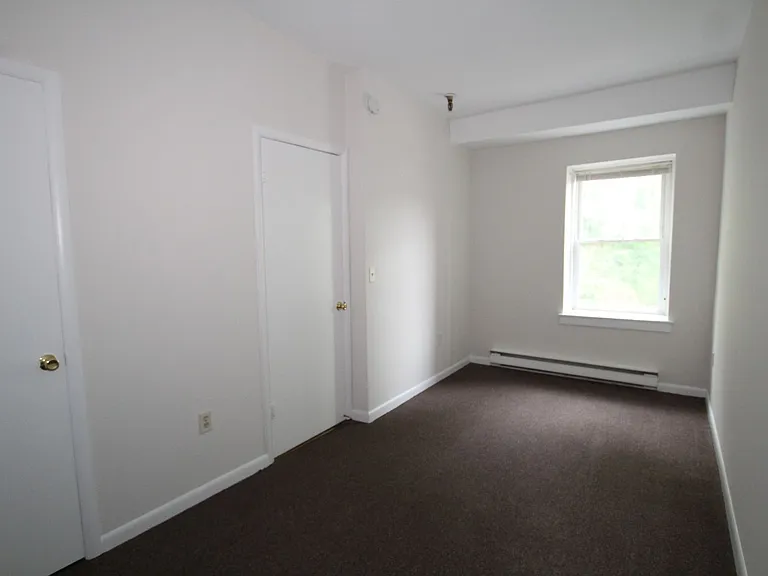 11 Broadway #38 — Photo 13