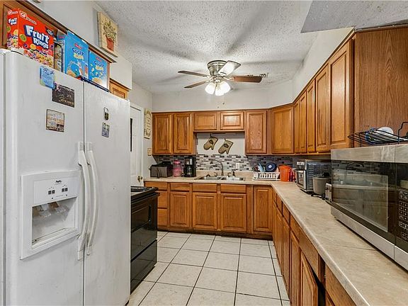 5th image of 7646 Avalon Way