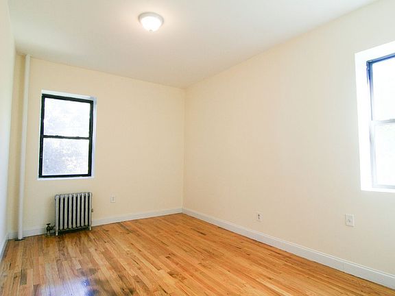 2nd image of 4545 46th St #1C
