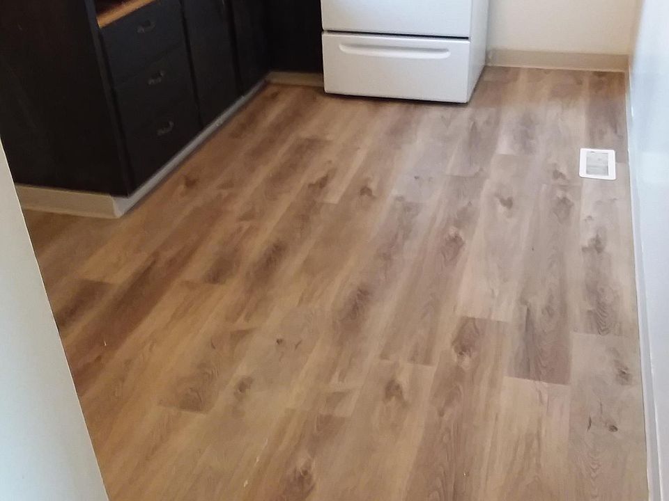 2nd image of 2034 Garrison St