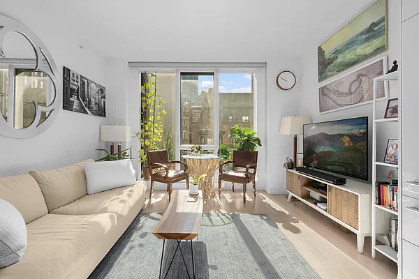 Rented by Compass | media 2