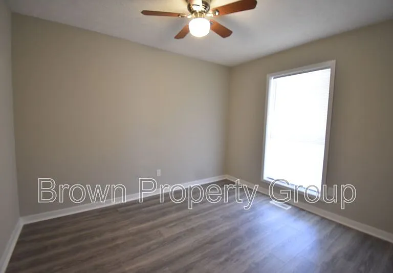5817 Horton Pl — Photo 10