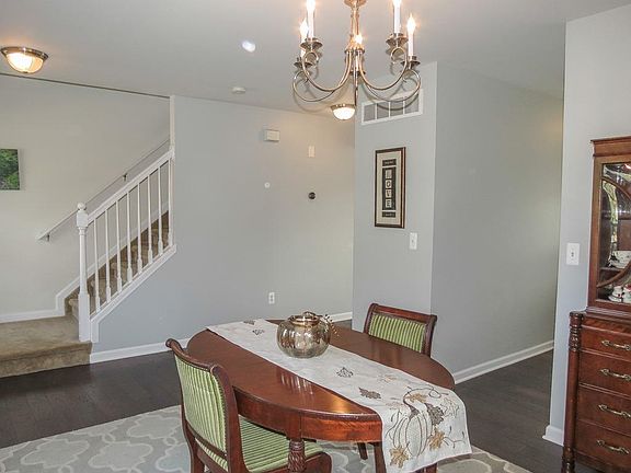 5th image of 6229 Boyne Dr