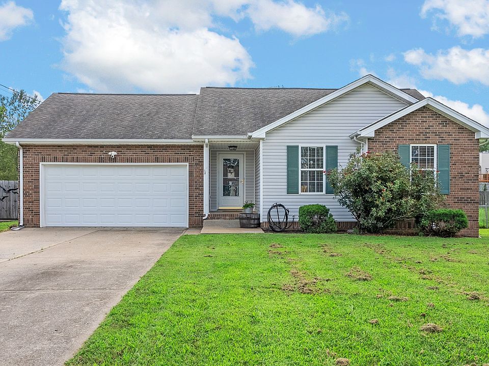 1st image of 3454 Kingfisher Dr