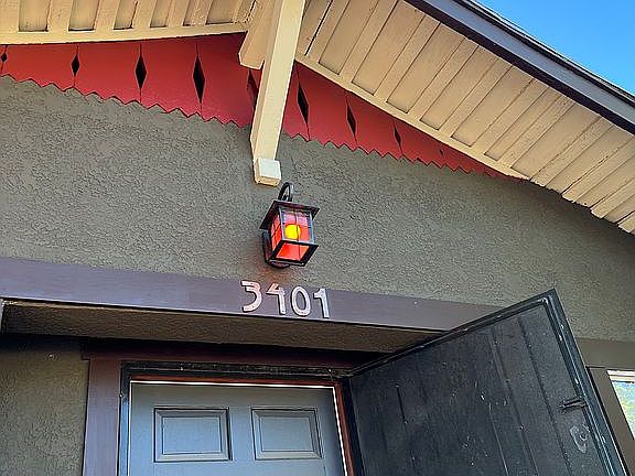 2nd image of 3401 Maceo St