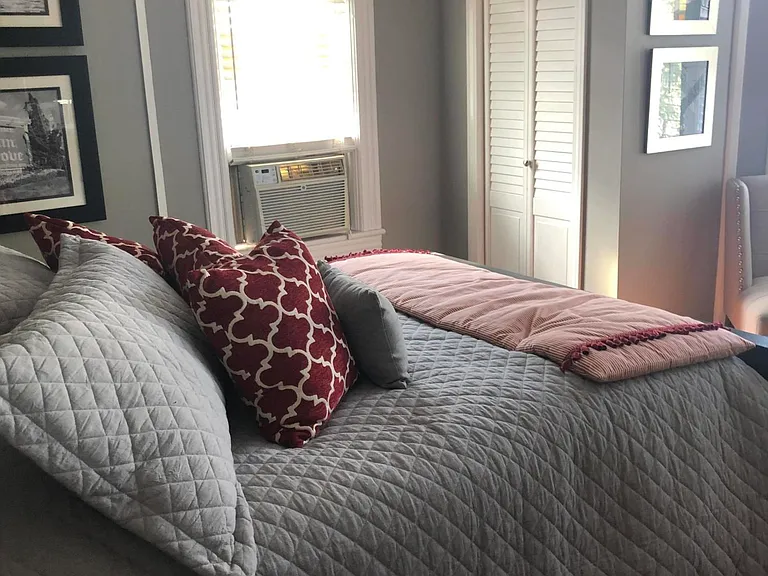 56 Heck Ave #1/2 — Photo 13