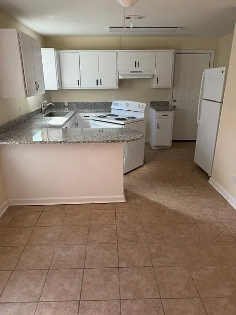 3219 Hendrix Street - 3219HENDRI — Photo 1