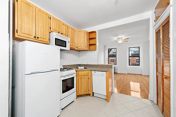 Rented by Compass | media 3