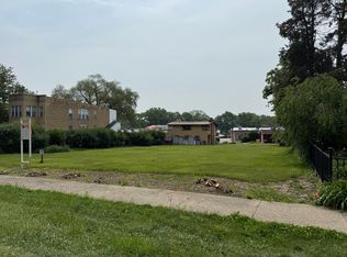 659 E Maple Ave, Mundelein, IL 60060