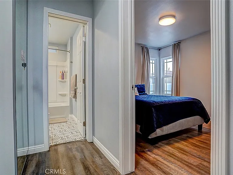 4909 W 117th St — Photo 18