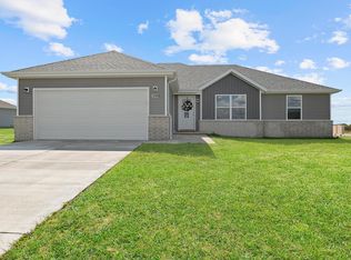 2005 S Faith Ct, Bolivar, MO 65613