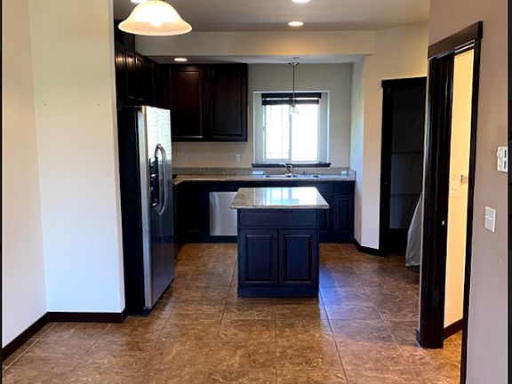 4th image of 4027 S Junett St APT B