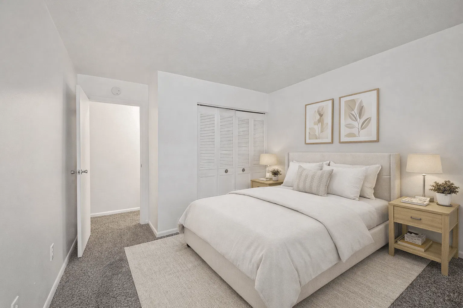 Somerford Square Apartments — Photo 4