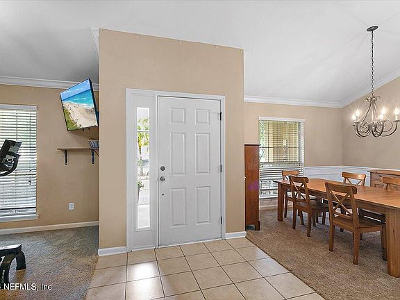 3rd image of 936 S FOREST CREEK Drive