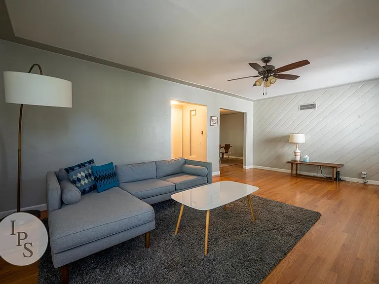 210 E Harvard Ave — Photo 8