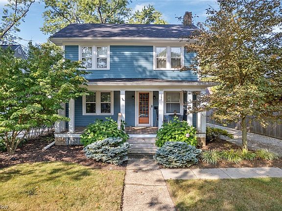 2nd image of 488 Greenwood Ave
