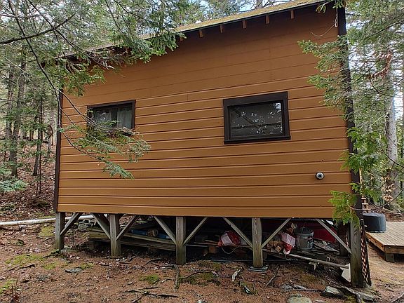 4th image of 33 Wilson Pond Road