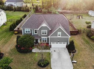 5424 Downton Grove Ct, Fuquay Varina, NC 27526