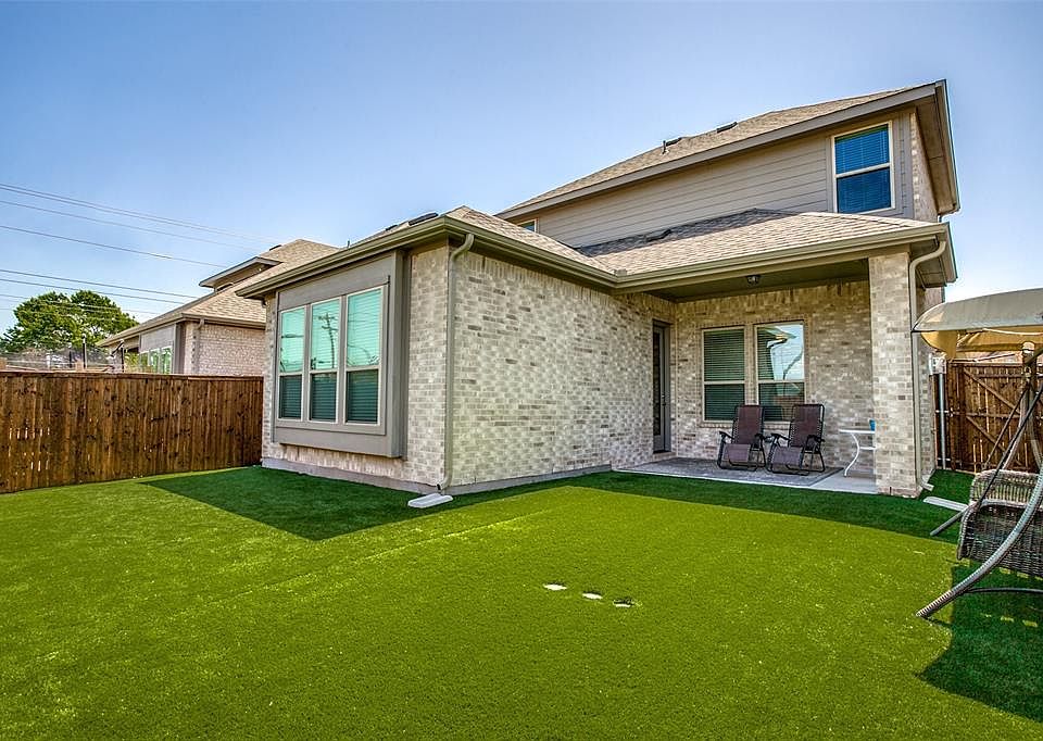 1st image of 723 Steppe Dr