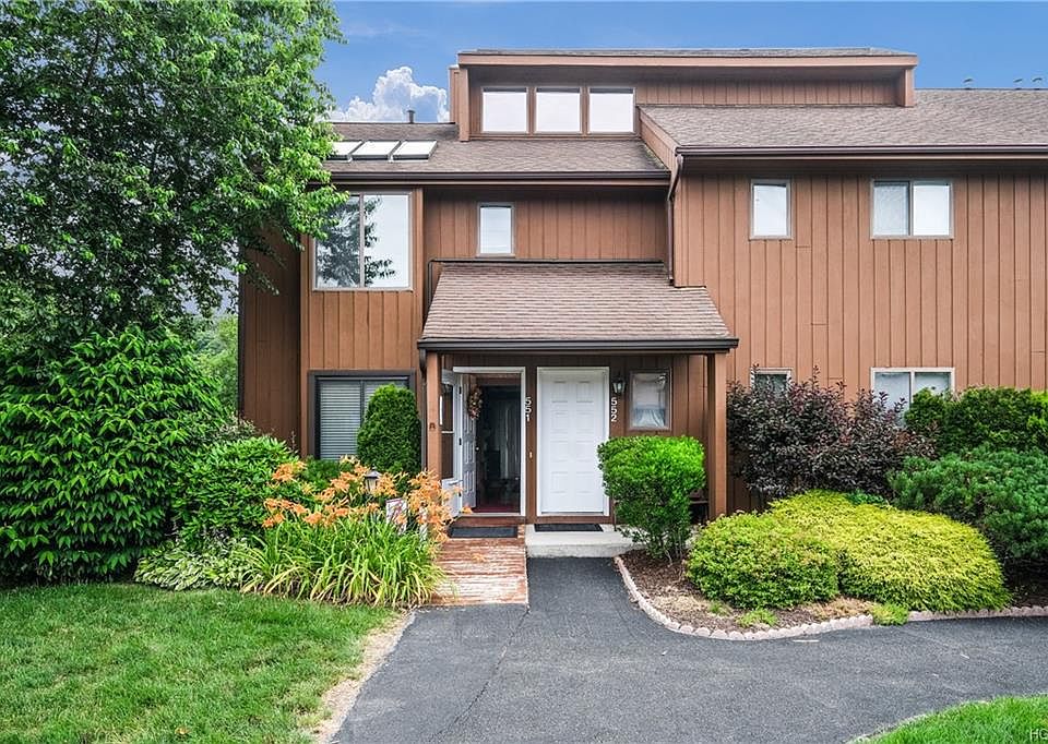 1st image of 551 Panorama Dr