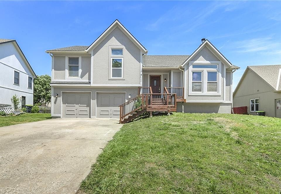 1st image of 146 W Colleen Dr