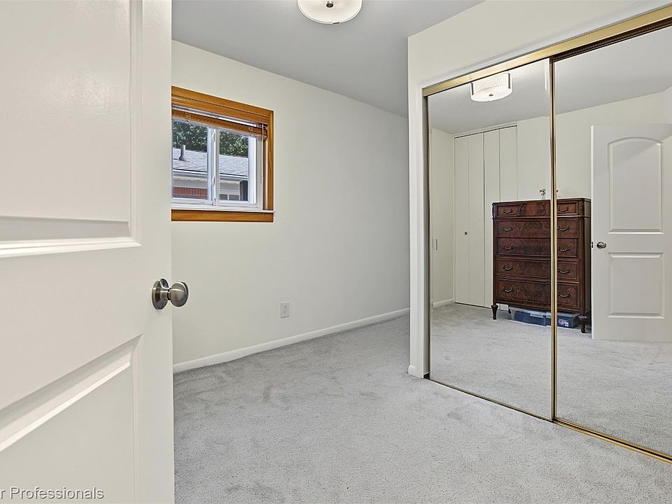 626 Fairway Dr, photo 26