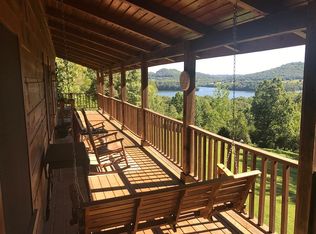 394 Horseshoe Bend Ln, Elmwood, TN 38560