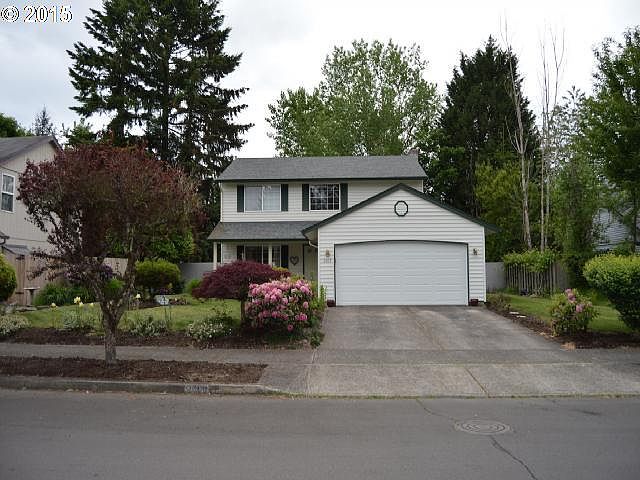 1st image of 2606 NE 95th Ct