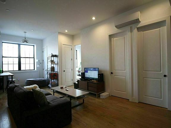 2nd image of 170 Humboldt St #3A
