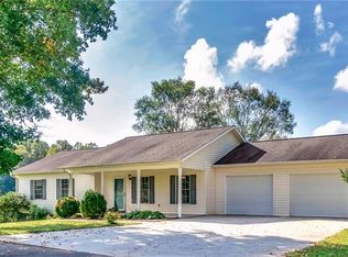 268 Dockery Rd, Purlear, NC 28665