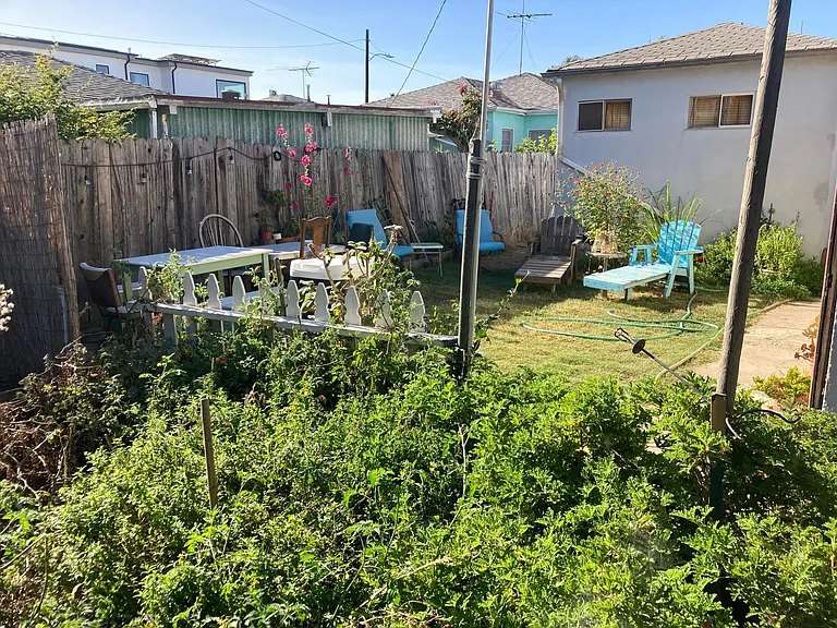 12444 Greene Ave — Photo 3