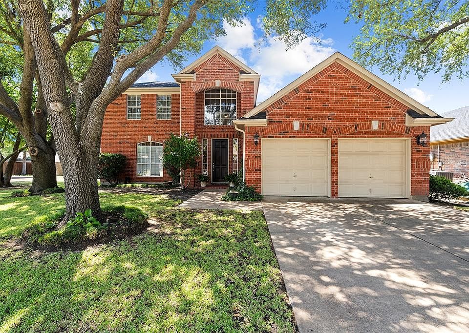 1st image of 1009 Wood Creek Dr