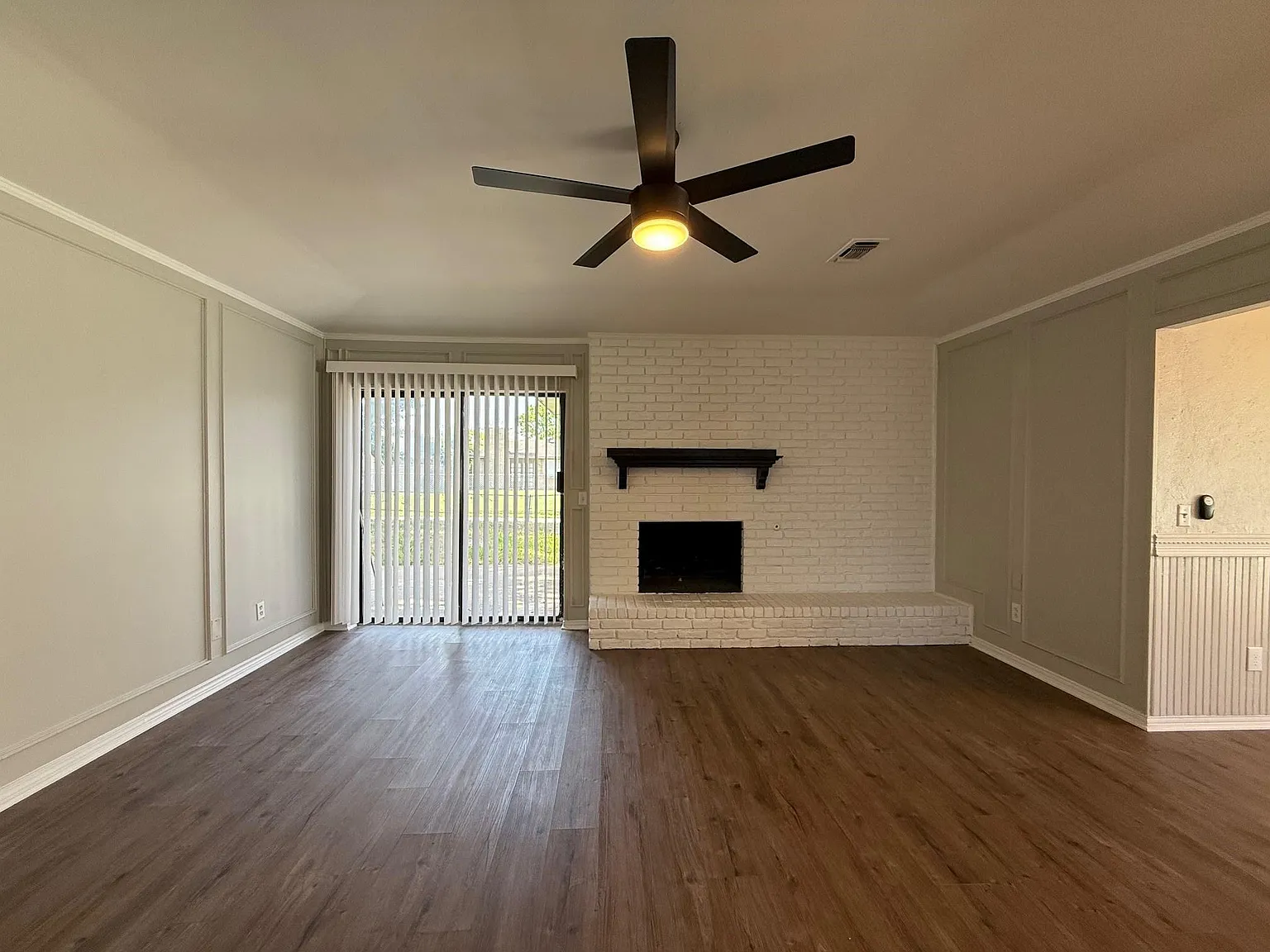 4 bed, 1587 sqft, $2,080 — Photo 3