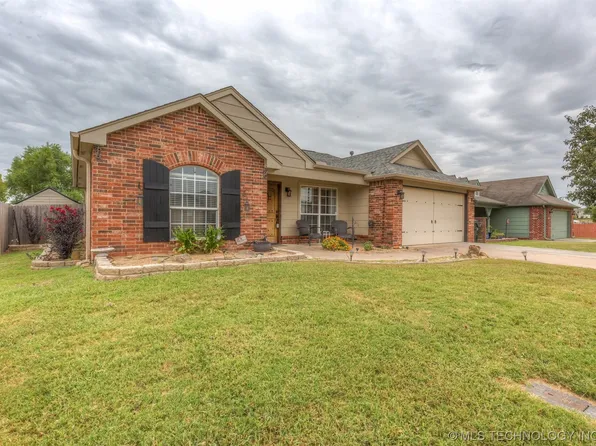 9191 Freedom Ave, Sapulpa, OK 74066