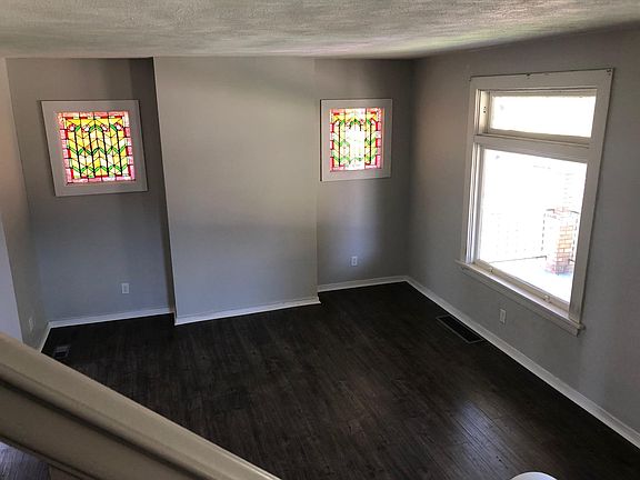 2nd image of 1627 Cumberland St