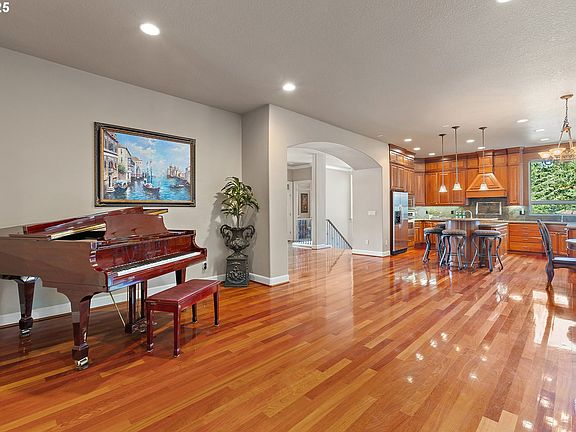 5th image of 14079 SE Alta Vista Dr