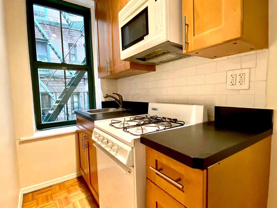 1st image of 531 E 78th St APT 1B