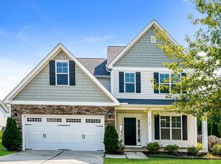 4148 Weavers Pond Dr, Zebulon, NC 27597