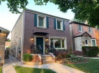 6041 N Saint Louis Ave, Chicago, IL 60659