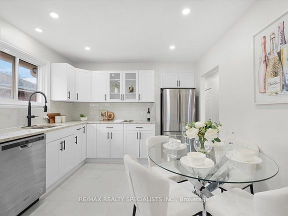 5th image of 56 Nash Rd S