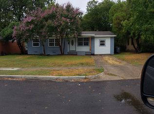 10423 Plummer Dr, Dallas, TX 75228