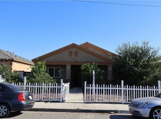 232 W 11th St, Perris, CA 92570