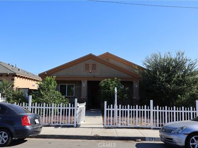 232 W 11th St, Perris, CA, 92570
