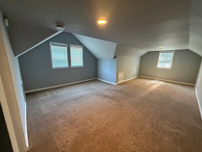 7950 Quarterfield Rd — Photo 19